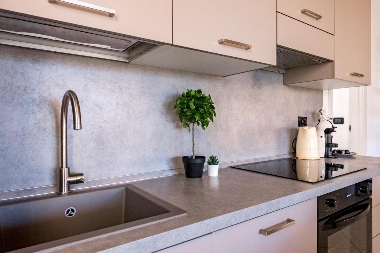 Apartmán Residenza Oleandro Desenzano del Garda Exteriér fotografie